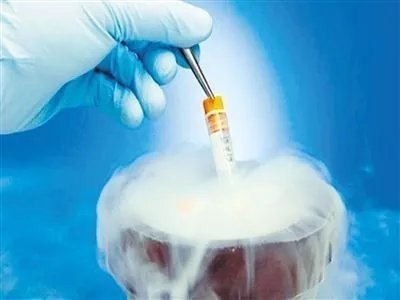 双重困境下的生命奇迹·输卵管梗阻+多发性子宫肌瘤，IVF助她圆梦